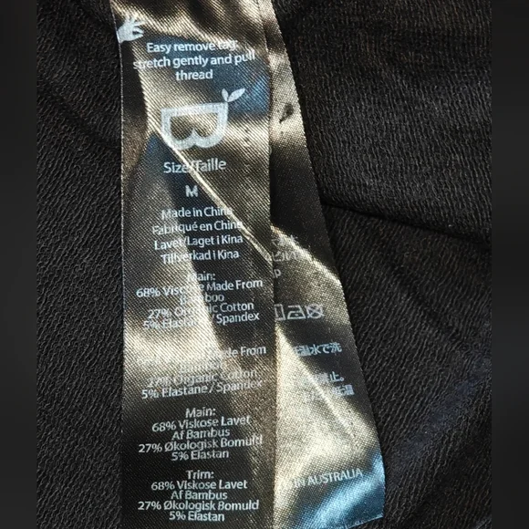 BOODY Black Crewneck Sweatshirt Sz. Medium - Picture 5 of 6